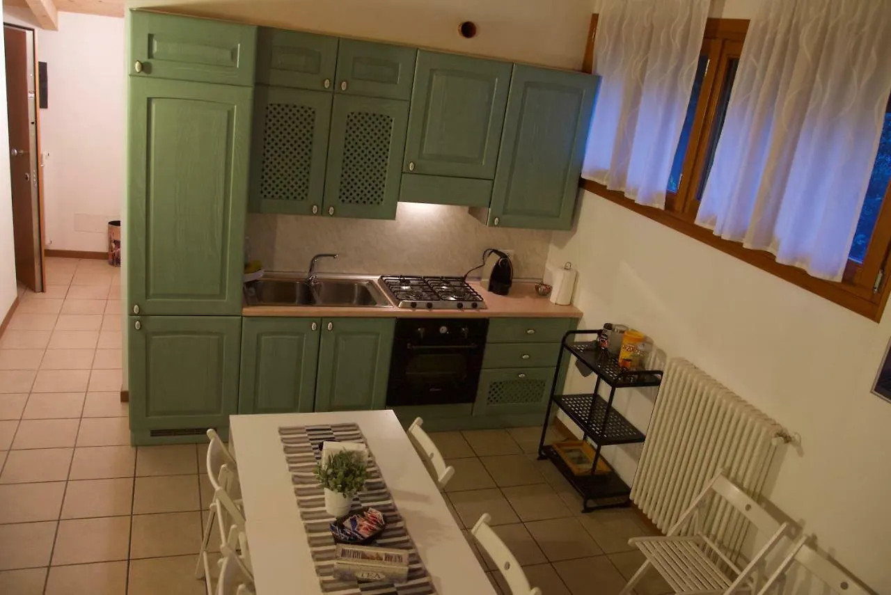 Lägenhet Appartamenti Portavenezia Padua
